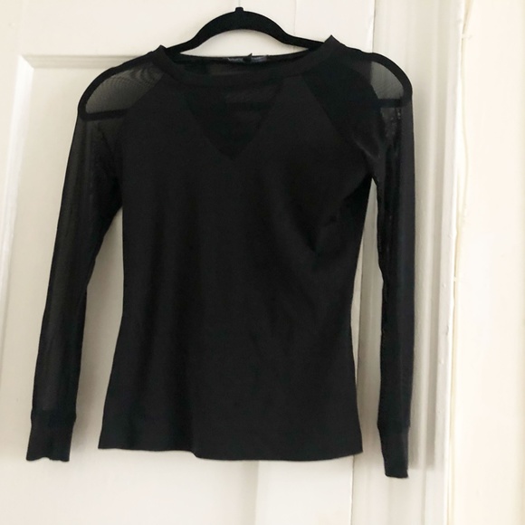 Blue Sky Butterfly Sheer Sleeve top Small - Picture 3 of 5